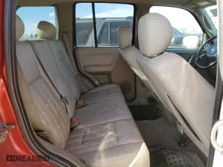 2005 Jeep Liberty Limited with VIN 1J8GL58K05W644703, listed as a Copart auction lot 81973854 with 0 mi miles and Non Repairable. Bid and sale history available at carsss.com. Image 11.
