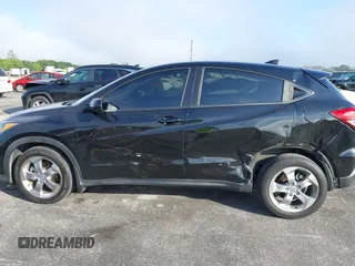 2021 Honda HR-V LX with VIN 3CZRU5H33MM730828, listed as a IAAI auction lot 41500882 with 48,503 mi miles. Bid and sale history available at carsss.com. Image 15.