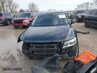 2019 Volkswagen Tiguan SE with VIN 3VV2B7AX1KM154435, listed as a IAAI auction lot 41740969 with 103,310 mi miles. Bid and sale history available at carsss.com. Image 13.