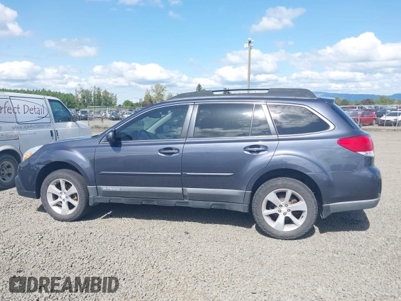 2014 Subaru Outback Premium with VIN 4S4BRBCC5E3247600, listed as a IAAI auction lot 42213039 with 225,027 mi miles and . Bid and sale history available at DreamBid. Image 14.
