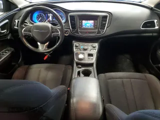 2015 Chrysler 200 Limited with VIN 1C3CCCABXFN742153, listed as a Copart auction lot 61244535 with 106,048 mi miles and Clean title. Bid and sale history available at DreamBid. Image 8.