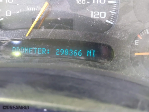 2004 Chevrolet Tahoe LT with VIN 1GNEC13Z44R289535, listed as a IAAI auction lot 41681721 with 298,366 mi miles. Bid and sale history available at carsss.com. Image 7.