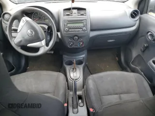 2016 Nissan Versa S z VIN 3N1CN7APXGL902657, wystawiony jako Copart lot #64367005 z przebiegiem Nie podano mil oraz Szkoda całkowita • Salvage title. Historia ofert i sprzedaży dostępna na DreamBid. Obrazek 8.