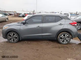 2018 Nissan Kicks SV with VIN 3N1CP5CU9JL541141, listed as a IAAI auction lot 41723052 with 164,461 mi miles. Bid and sale history available at carsss.com. Image 15.