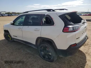 2019 Jeep Cherokee Latitude z VIN 1C4PJMCB2KD452964, wystawiony jako Copart lot #62410225 z przebiegiem 207 024 mil mil oraz Czysty tytuł • Clean title. Historia ofert i sprzedaży dostępna na DreamBid. Obrazek 2.