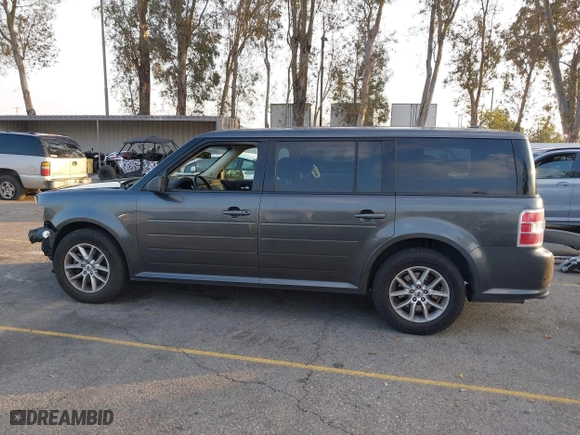 2019 Ford Flex SE with VIN 2FMGK5B8XKBA34534, listed as a IAAI auction lot 41450501 with 66,564 mi miles. Bid and sale history available at carsss.com. Image 15.