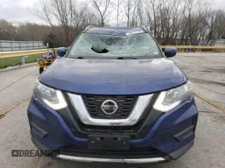 2019 Nissan Rogue SV with VIN 5N1AT2MT4KC827797, listed as a Copart auction lot 50877745 with 48,994 mi miles and Clean Title. Bid and sale history available at DreamBid. Image 5.