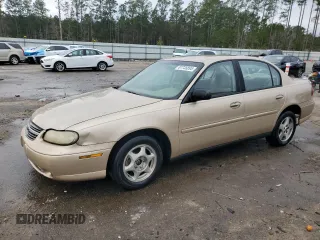 2002 Chevrolet Malibu with VIN 1G1ND52J82M704450, listed as a Copart auction lot 87735895 with 216,424 mi miles and Salvage Title. Bid and sale history available at carsss.com. Image 1.