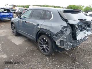 2023 Mazda CX-50 S Premium Plus z VIN 7MMVABEM6PN105424, wystawiony jako IAAI lot #42148825 z przebiegiem 40 434 mil mil oraz . Historia ofert i sprzedaży dostępna na DreamBid. Obrazek 3.