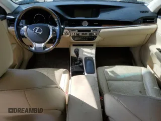2015 Lexus ES with VIN JTHBK1GGXF2181745, listed as a Copart auction lot 54444995 with 104,948 mi miles and Clean Title. Bid and sale history available at carsss.com. Image 8.