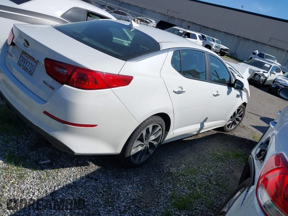 2015 Kia Optima SX Turbo with VIN 5XXGR4A67FG517902, listed as a IAAI auction lot 41629985 with 1 mi miles. Bid and sale history available at carsss.com. Image 14.