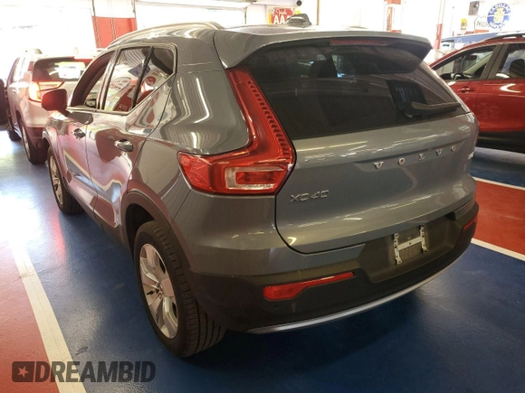 2022 Volvo XC40 Momentum с VIN YV4162UK7N2764639, выставлен на аукционе IAAI как лот 42350945 с пробегом 78 960 миль миль и . История ставок и продаж доступна на DreamBid. Изображение 1.