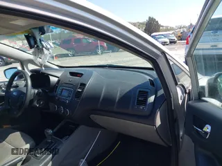 2015 Kia Forte LX with VIN KNAFK4A67F5340351, listed as a IAAI auction lot 41982078 with 217,530 mi miles. Bid and sale history available at carsss.com. Image 5.