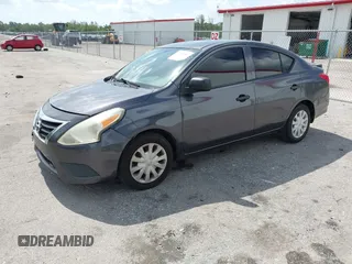 2015 Nissan Versa SV с VIN 3N1CN7AP4FL852899, выставлен на аукционе IAAI как лот 42496924 с пробегом 218 261 миль миль и . История ставок и продаж доступна на DreamBid. Изображение 2.