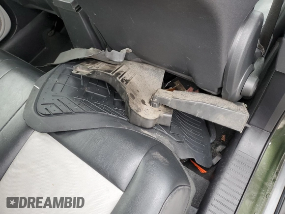 2007 Jeep Patriot Sport with VIN 1J8FF28W47D395177, listed as a Copart auction lot 49033005 with 175,125 mi miles and Salvage Title. Bid and sale history available at DreamBid. Image 13.