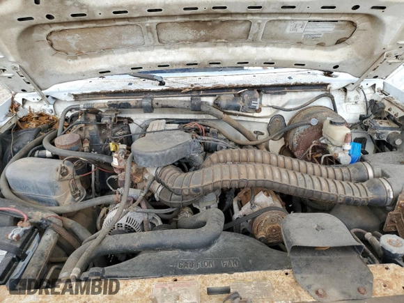 1997 Ford F-250 z VIN 3FTHF26H5VMA18931, wystawiony jako Copart lot #57015965 z przebiegiem 244 027 mil mil oraz Czysty tytuł • Clean title. Historia ofert i sprzedaży dostępna na DreamBid. Obrazek 11.