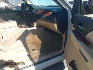2008 Chevrolet Tahoe 3LT with VIN 1GNFC130X8R248967, listed as a IAAI auction lot 41778930 with 244,625 mi miles and . Bid and sale history available at DreamBid. Image 5.