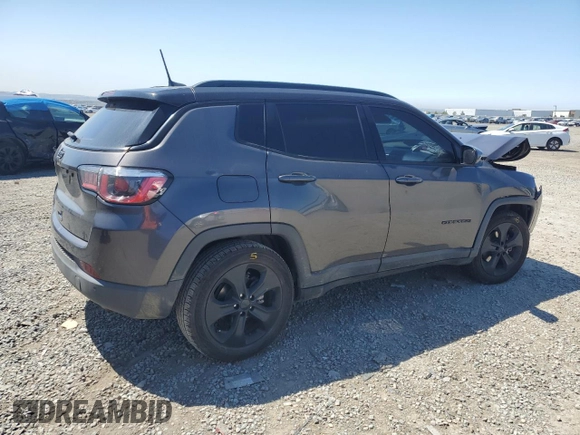 2020 Jeep Compass Altitude with VIN 3C4NJCBB4LT205864, listed as a Copart auction lot 51979885 with 55,541 mi miles and Salvage Title. Bid and sale history available at carsss.com. Image 3.