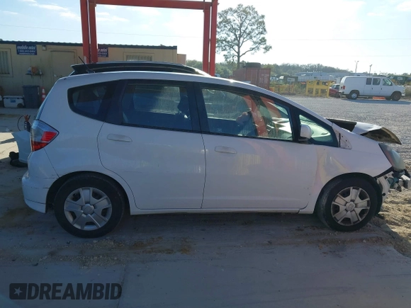 2013 Honda Fit with VIN JHMGE8H37DC063550, listed as a IAAI auction lot 41786000 with 187,854 mi miles. Bid and sale history available at carsss.com. Image 14.