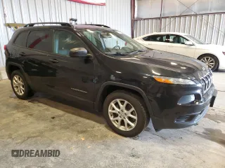 2016 Jeep Cherokee Altitude z VIN 1C4PJLAB2GW177394, wystawiony jako Copart lot #57840255 z przebiegiem 147 962 mil mil oraz Nie do naprawy • Non repairable. Historia ofert i sprzedaży dostępna na DreamBid. Obrazek 4.