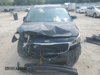 2018 Kia Sedona LX with VIN KNDMB5C17J6355646, listed as a Copart auction lot 67643374 with 106,261 mi miles and Salvage Title. Bid and sale history available at carsss.com. Image 5.