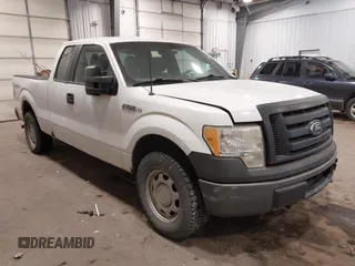 2010 Ford F-150 XL with VIN 1FTFX1EV3AKE35133, listed as a IAAI auction lot 41388457 with 275,660 mi miles and . Bid and sale history available at DreamBid. Image 1.