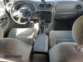 2006 Chevrolet TrailBlazer LS with VIN 1GNET16SX66122387, listed as a Copart auction lot 49330125 with 234,313 mi miles and Salvage Title. Bid and sale history available at DreamBid. Image 8.