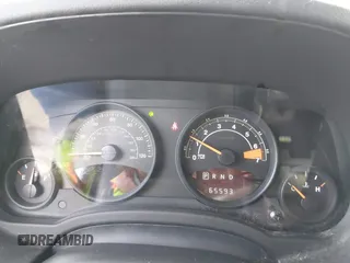 2017 Jeep Patriot High Altitude z VIN 1C4NJPFA8HD189559, wystawiony jako IAAI lot #42039158 z przebiegiem 65 593 mil mil oraz . Historia ofert i sprzedaży dostępna na DreamBid. Obrazek 7.