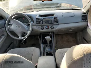 2004 Toyota Camry LE with VIN 4T1BE32K54U811927, listed as a Copart auction lot 80942704 with 197,990 mi miles and Clean title. Bid and sale history available at DreamBid. Image 8.