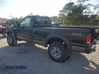 2005 Ford F-250 XL with VIN 1FTNF21505EC00560, listed as a Copart auction lot 44237475 with 78,109 mi miles and Clean Title. Bid and sale history available at DreamBid. Image 2.