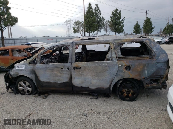 2011 Toyota Sienna LE AAS with VIN 5TDKK3DC1BS145248, listed as a Copart auction lot 50644035 with Not Provided miles and Non Repairable. Bid and sale history available at DreamBid. Image 2.