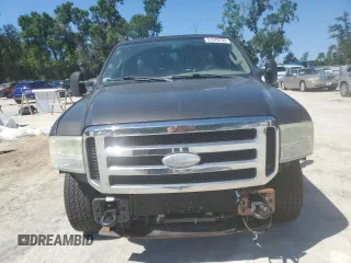 2005 Ford Super Duty F-250 XL with VIN 1FTSW20555EC82046, listed as a Copart auction lot 51578735 with 161,088 mi miles and Salvage Title. Bid and sale history available at carsss.com. Image 5.