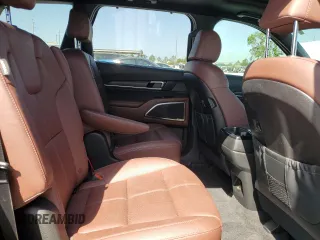 2023 Kia Telluride SX с VIN 5XYP5DGC0PG389623, выставлен на аукционе Copart как лот 52812025 с пробегом 33 391 миль миль и На запчасти • Non repairable. История ставок и продаж доступна на DreamBid. Изображение 11.