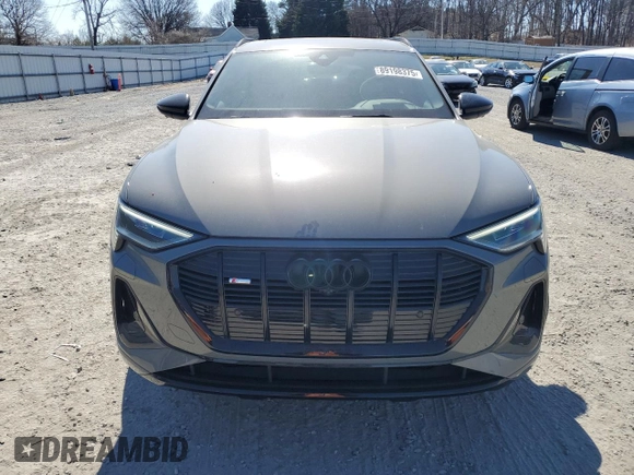 2023 Audi e-tron Chronos with VIN WA1VABGE2PB025202, listed as a Copart auction lot 89198375 with 6,980 mi miles and Salvage title. Bid and sale history available at DreamBid. Image 5.