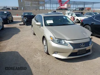 2014 Lexus ES 330 with VIN JTHBK1GG4E2138873, listed as a IAAI auction lot 42398865 with 100,113 mi miles and . Bid and sale history available at DreamBid. Image 1.
