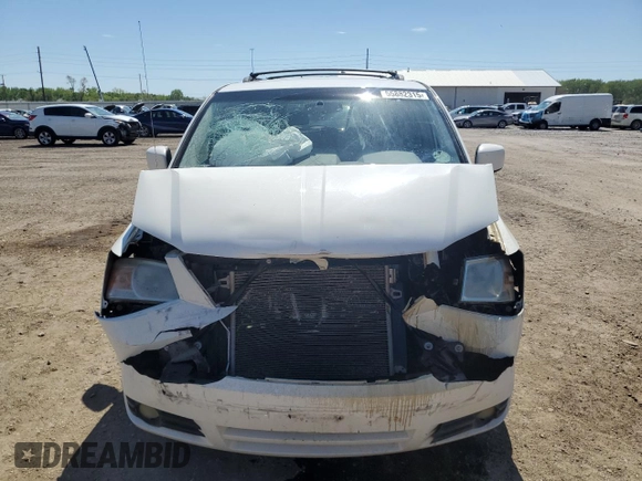 2009 Dodge Grand Caravan SXT z VIN 2D8HN54139R548082, wystawiony jako Copart lot #55882315 z przebiegiem 231 102 mil mil oraz Szkoda całkowita • Salvage title. Historia ofert i sprzedaży dostępna na DreamBid. Obrazek 5.