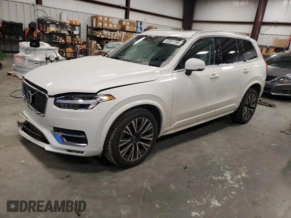 2020 Volvo XC90 Momentum with VIN YV4A22PK2L1546246, listed as a Copart auction lot 42031195 with 24,152 mi miles and Salvage Title. Bid and sale history available at carsss.com. Image 1.