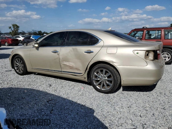 2011 Lexus LS 460 z VIN JTHBL5EF4B5103078, wystawiony jako Copart lot #51005735 z przebiegiem 131 493 mil mil oraz Szkoda całkowita • Salvage title. Historia ofert i sprzedaży dostępna na DreamBid. Obrazek 2.