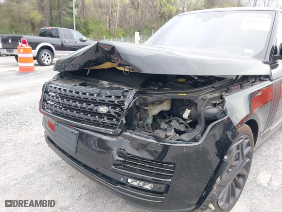 2014 Land Rover Range Rover Supercharged with VIN SALGS2TF3EA159139, listed as a IAAI auction lot 42003850 with 111,322 mi miles. Bid and sale history available at carsss.com. Image 6.