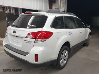 2010 Subaru Outback Prem All-Weathr/Pwr Moon with VIN 4S4BRBGC9A3350863, listed as a IAAI auction lot 41856758 with 101,457 mi miles. Bid and sale history available at carsss.com. Image 4.