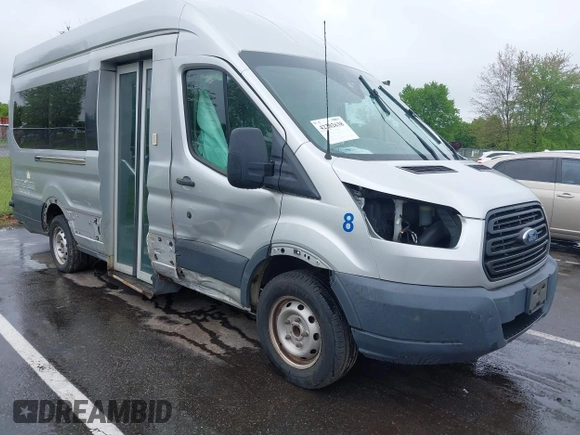 2017 Ford Transit with VIN 1FTBW3XM6HKB35503, listed as a IAAI auction lot 42202638 with 220,438 mi miles. Bid and sale history available at carsss.com. Image 1.