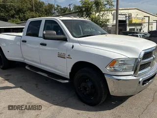 2014 Ram 3500 Tradesman with VIN 3C63RPGL7EG163976, listed as a Copart auction lot 76527554 with 304,811 mi miles and Clean Title. Bid and sale history available at carsss.com. Image 1.