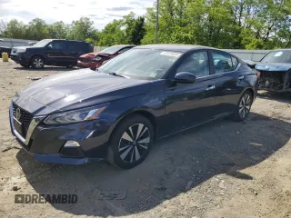 2022 Nissan Altima SV z VIN 1N4BL4DV8NN300155, wystawiony jako Copart lot #57474625 z przebiegiem 52 048 mil mil oraz Szkoda całkowita • Salvage title. Historia ofert i sprzedaży dostępna na DreamBid. Obrazek 1.