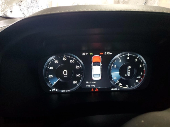 2018 Volvo S90 Inscription z VIN LVY992ML1JP020191, wystawiony jako Copart lot #45768555 z przebiegiem 107 712 mil mil oraz Szkoda całkowita • Salvage title. Historia ofert i sprzedaży dostępna na DreamBid. Obrazek 9.