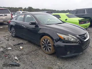 2016 Nissan Altima 2.5 SL with VIN 1N4AL3AP9GC211382, listed as a IAAI auction lot 40822233 with 154,789 mi miles. Bid and sale history available at carsss.com. Image 1.