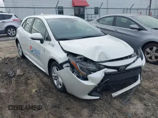 2020 Toyota Corolla Hatchback SE with VIN JTND4RBE4L3087449, listed as a IAAI auction lot 41955972 with 115,895 mi miles. Bid and sale history available at carsss.com. Image 1.