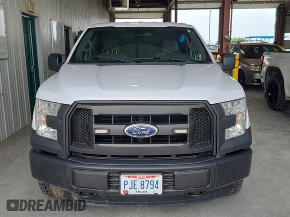 2016 Ford F-150 XLT with VIN 1FTFX1EF2GKD19438, listed as a IAAI auction lot 42610430 with 165,618 mi miles and . Bid and sale history available at DreamBid. Image 55.