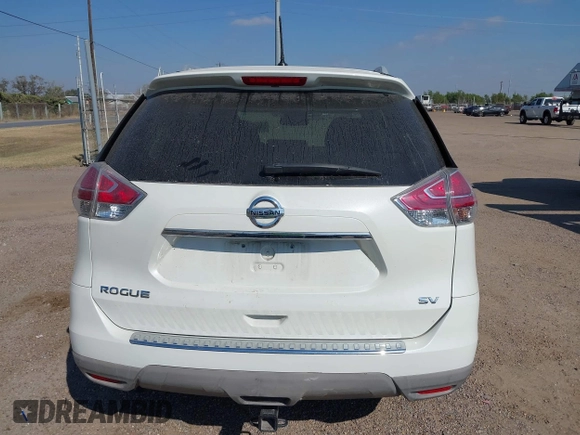 2015 Nissan Rogue S with VIN 5N1AT2MLXFC921298, listed as a IAAI auction lot 40944210 with 231,087 mi miles. Bid and sale history available at carsss.com. Image 17.