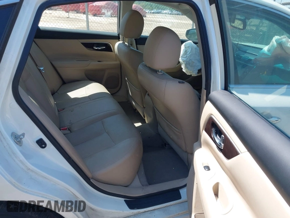 2014 Nissan Altima 2.5 with VIN 1N4AL3AP3EC407475, listed as a IAAI auction lot 40069964 with 216,578 mi miles. Bid and sale history available at carsss.com. Image 8.