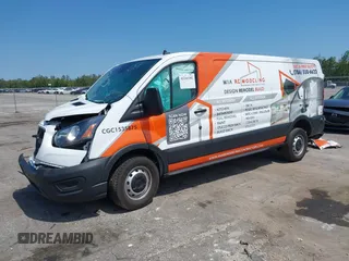 2024 Ford Transit Cargo с VIN 1FTBR1Y80RKB59990, выставлен на аукционе IAAI как лот 42241182 с пробегом 13 385 миль миль и . История ставок и продаж доступна на DreamBid. Изображение 17.